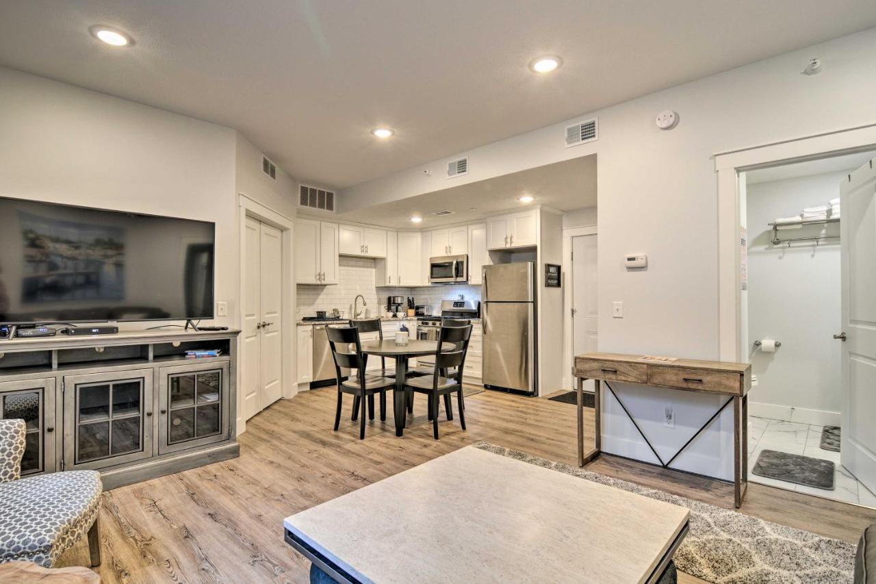 Modern Traverse City Condo About 1 Mi To Bay! Esterno foto